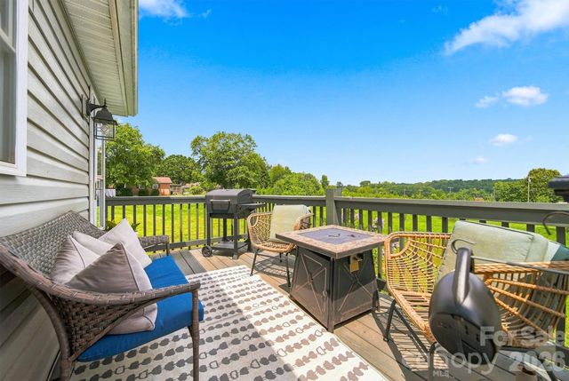 4548 Bethel Church Road, Hickory, NC 28602