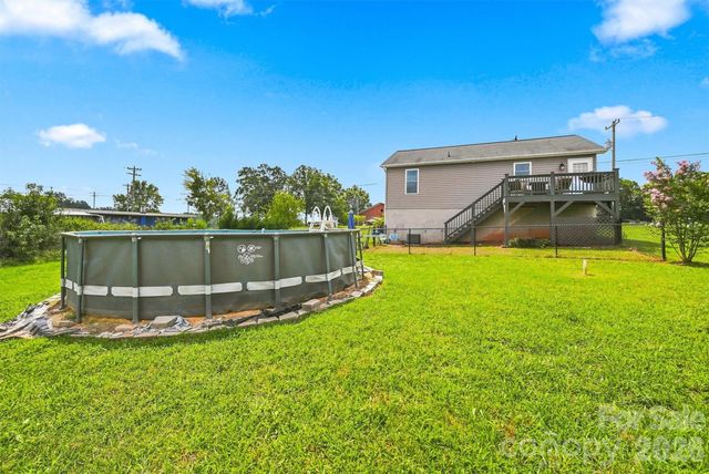 4548 Bethel Church Road, Hickory, NC 28602