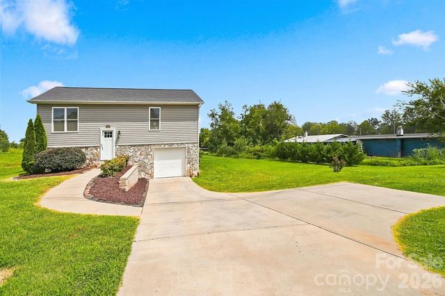 4548 Bethel Church Road, Hickory, NC 28602