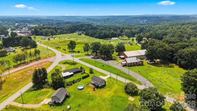 4548 Bethel Church Road, Hickory, NC 28602