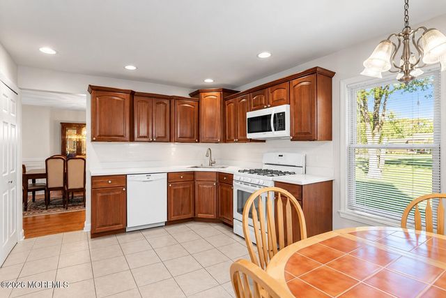 1402 Roller Road, Ocean Twp, NJ 07712