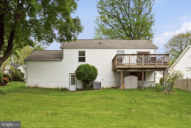 3824 BEECH DOWN DR, Chantilly, VA 20151