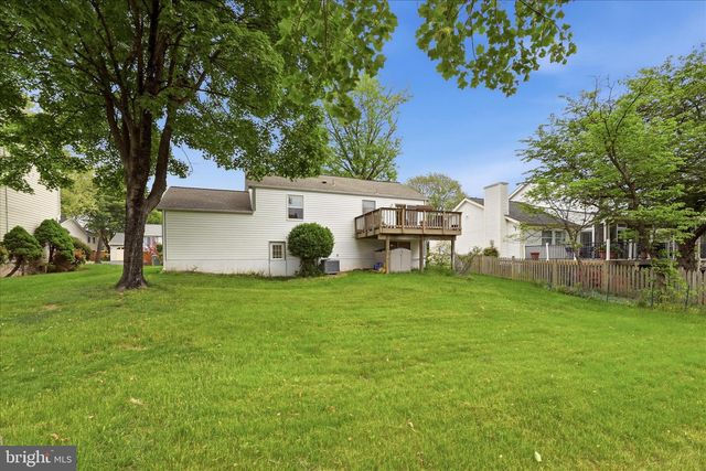 3824 BEECH DOWN DR, Chantilly, VA 20151