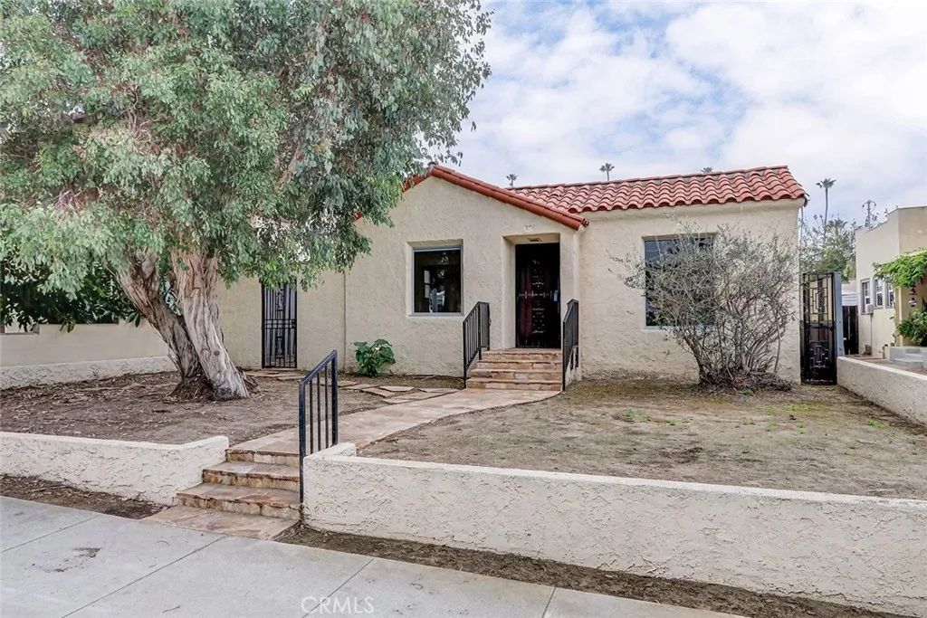 222 Avenue D, Redondo Beach, CA 90277