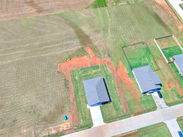 1713 Oak Way, Tuttle, OK 73089