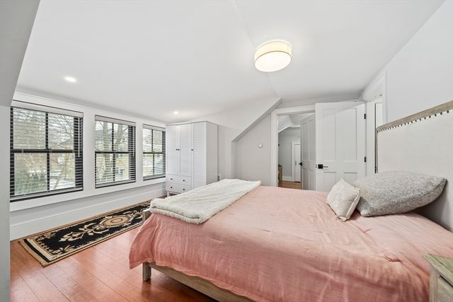 300 Elliot Street 2, Newton, MA 02464