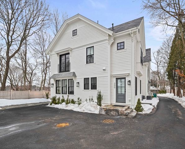 300 Elliot Street 2, Newton, MA 02464