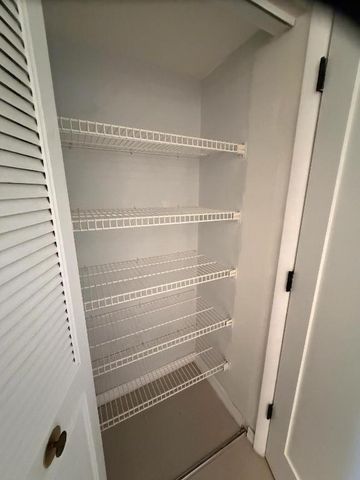 5930 Whispering Pine Way B-1, Greenacres, FL 33463