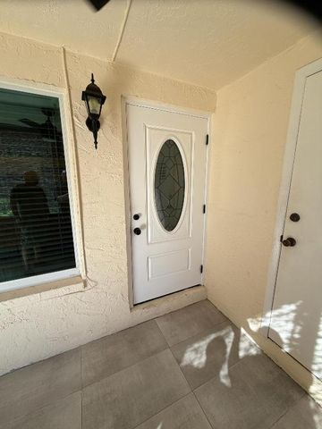 5930 Whispering Pine Way B-1, Greenacres, FL 33463