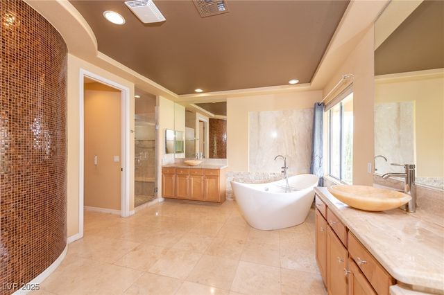 2057 Orchard Mist Street, Las Vegas, NV 89135