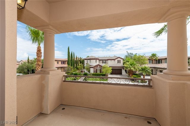 2057 Orchard Mist Street, Las Vegas, NV 89135