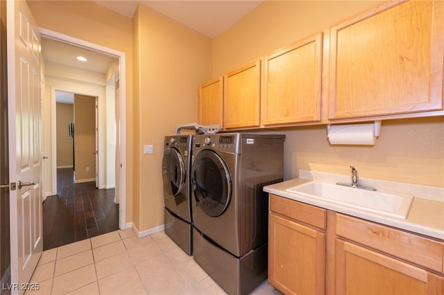 2057 Orchard Mist Street, Las Vegas, NV 89135