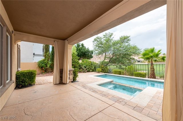 2057 Orchard Mist Street, Las Vegas, NV 89135