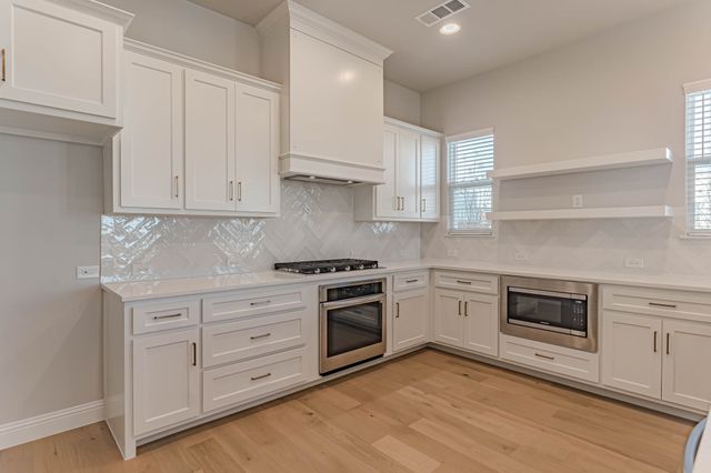 2140 Village Walk Place, Aledo, TX 76008