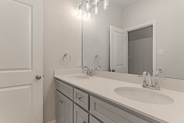 2140 Village Walk Place, Aledo, TX 76008