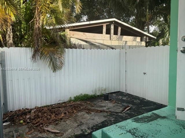 75 SW 72nd Ave 0, Miami, FL 33144