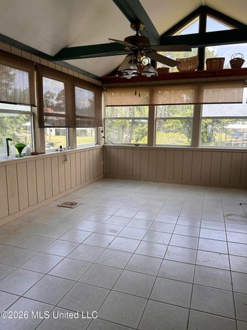 6236 Pontiac Drive, Kiln, MS 39556