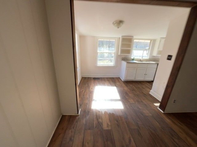 12028 Holland Ct, Bon Aqua, TN 37025