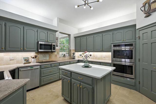 5417 Sun Meadow Drive, Flower Mound, TX 75022