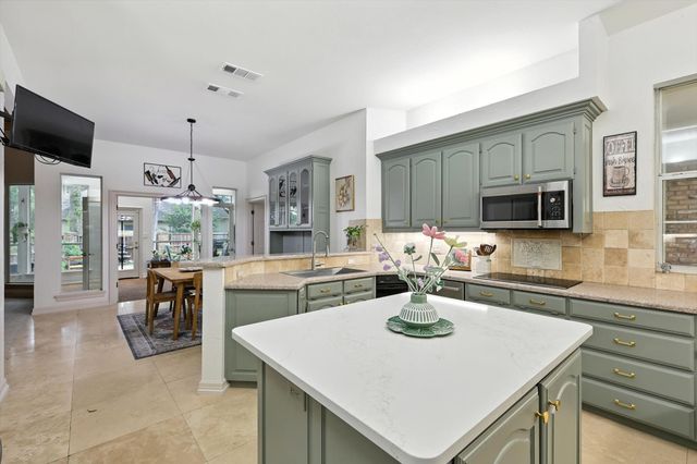 5417 Sun Meadow Drive, Flower Mound, TX 75022