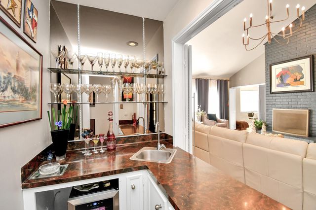 11307 Overbrook Lane, Houston, TX 77077