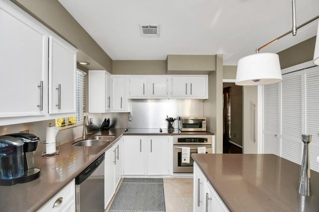 11307 Overbrook Lane, Houston, TX 77077