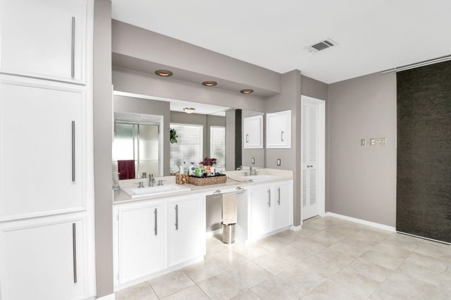 11307 Overbrook Lane, Houston, TX 77077