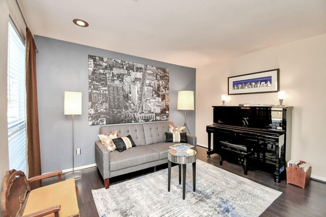 11307 Overbrook Lane, Houston, TX 77077