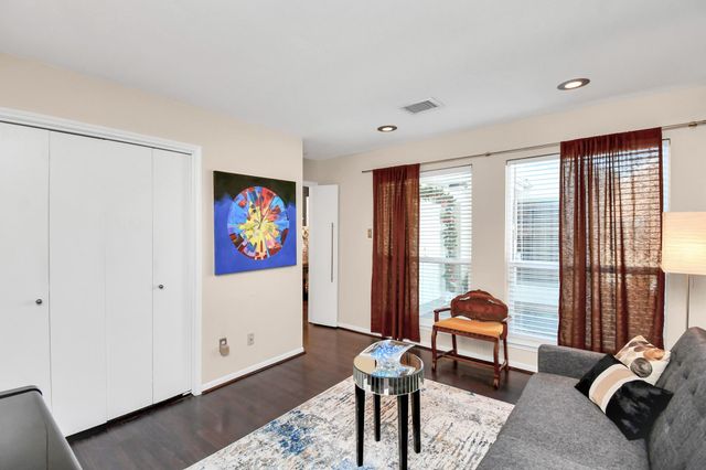 11307 Overbrook Lane, Houston, TX 77077