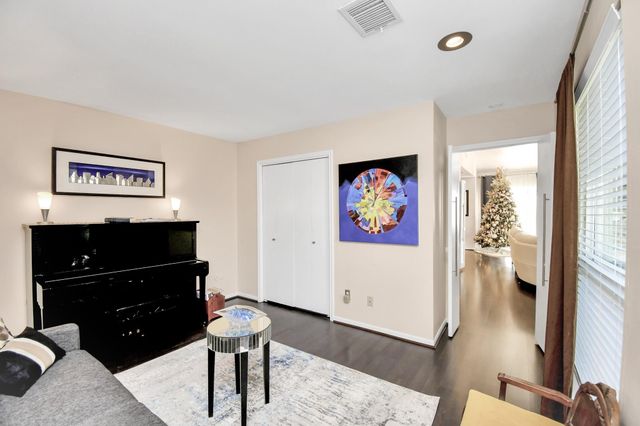 11307 Overbrook Lane, Houston, TX 77077