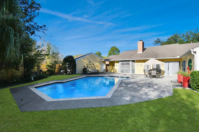 11307 Overbrook Lane, Houston, TX 77077