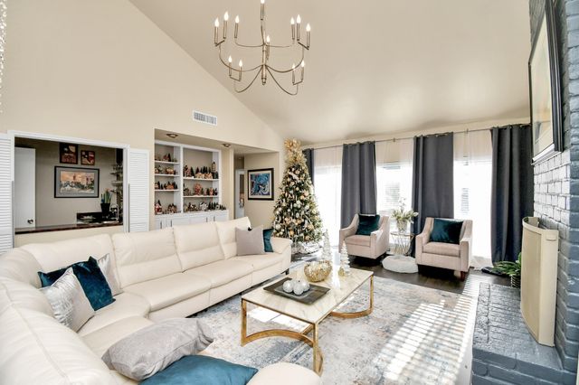 11307 Overbrook Lane, Houston, TX 77077