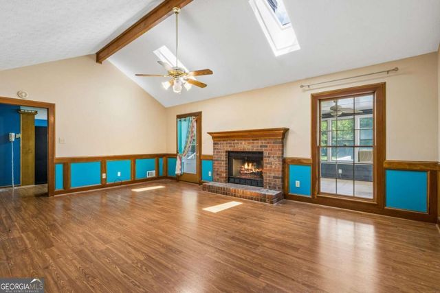 1192 Lakeview Road, Grayson, GA 30017