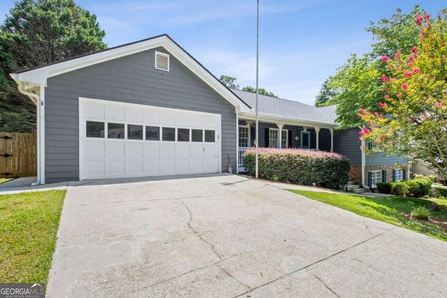 1192 Lakeview Road, Grayson, GA 30017