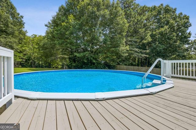 1192 Lakeview Road, Grayson, GA 30017