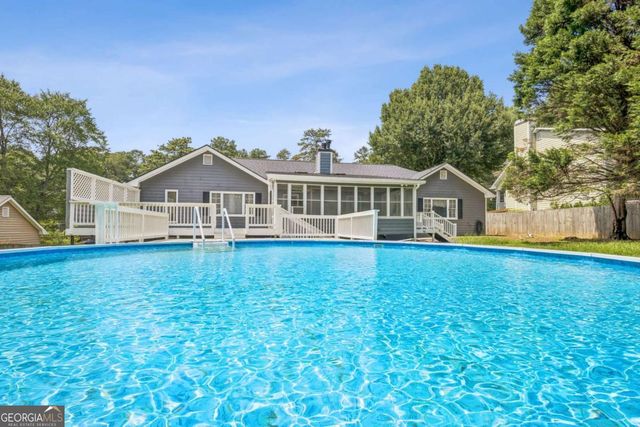 1192 Lakeview Road, Grayson, GA 30017