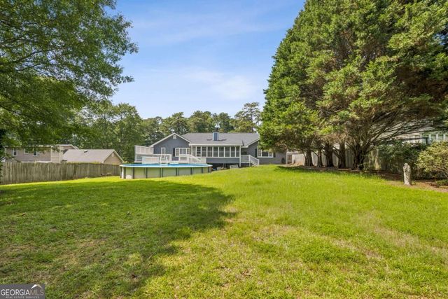 1192 Lakeview Road, Grayson, GA 30017
