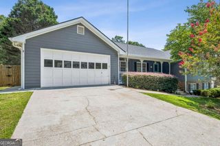 1192 Lakeview Road, Grayson, GA 30017
