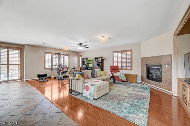 10029 Scenic Walk Avenue, Las Vegas, NV 89149