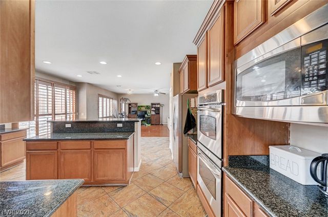10029 Scenic Walk Avenue, Las Vegas, NV 89149