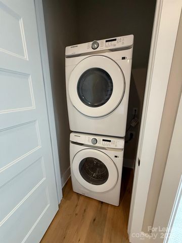 110 Frazier Avenue, Charlotte, NC 28216