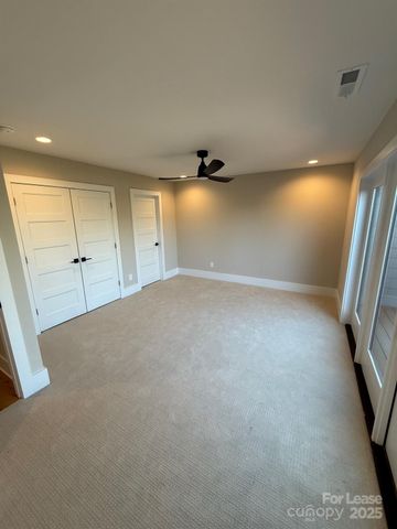 110 Frazier Avenue, Charlotte, NC 28216