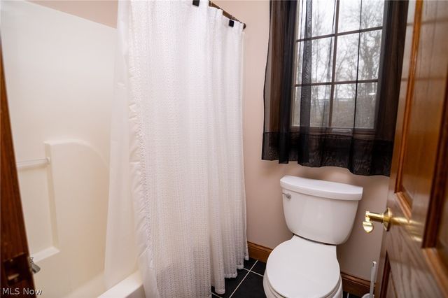 44290 Denise Lane, St Clairsville, OH 43950