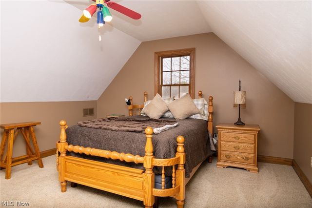 44290 Denise Lane, St Clairsville, OH 43950