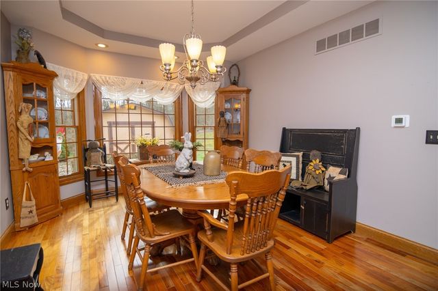 44290 Denise Lane, St Clairsville, OH 43950