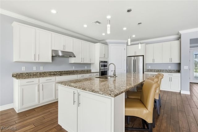 11701 Bowes CIR, Fort Myers, FL 33913