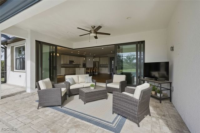 11701 Bowes CIR, Fort Myers, FL 33913