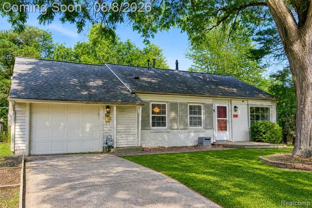 1105 Hasper Drive, Ann Arbor, MI 48103