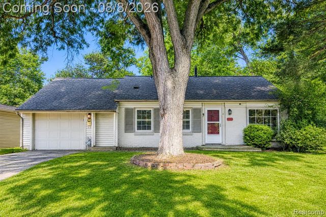 1105 Hasper Drive, Ann Arbor, MI 48103