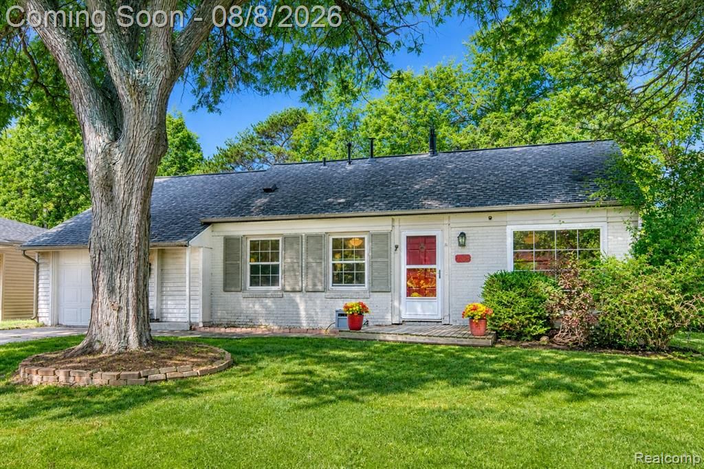 1105 Hasper Drive, Ann Arbor, MI 48103